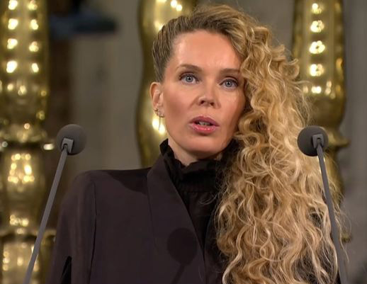 Roxanne van Iperen 4 mei Lezing 2021 Nieuwe Kerk Amsterdam Roxanne van Iperen 4 mei Lezing 2021 Nieuwe Kerk Amsterdam